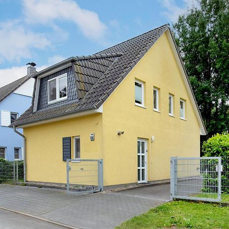 Haus Seerose - Ferienhaus Mit Garten Nahe Fleesensee Fuer Natur Und Erholung Göhren-Lebbin المظهر الخارجي الصورة